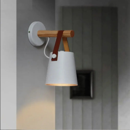 Wooden Simple Wall Lamp